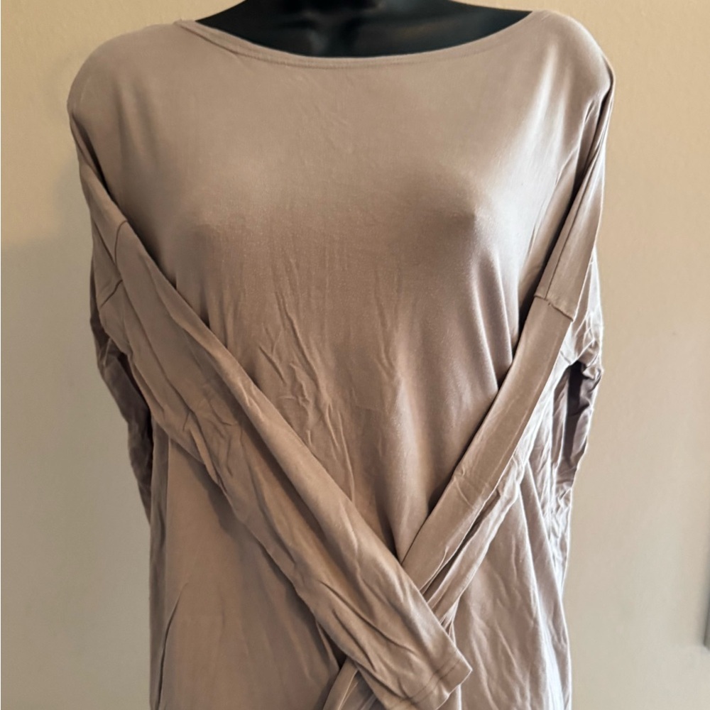 Piko 1988 Women's Long Sleeve Top in Large Taupe Layering Wide Set Armpit